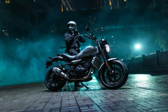 Royal Enfield 450 Guerrilla