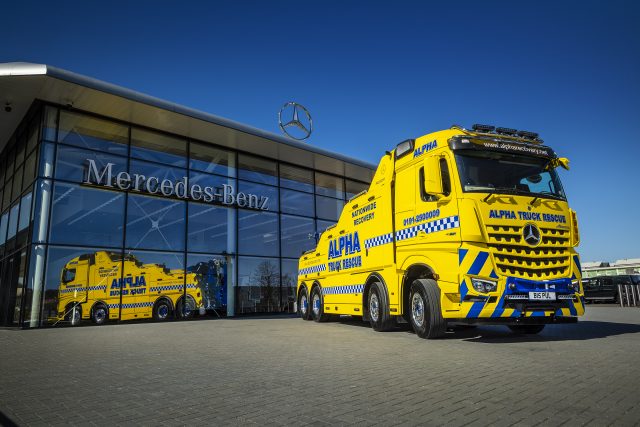 Alpha Recovery expands fleet with first Mercedes-Benz Arocs