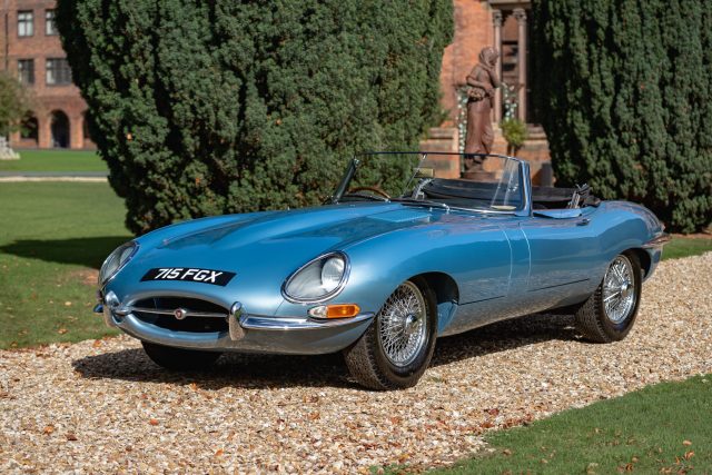 1961 Jaguar E-Type 3.8 Series 1 'Flat Floor' Roadster