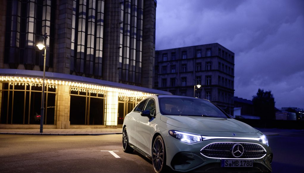 High-tech, electrified and highly efficient: all-new CLA hybrid now available to order.