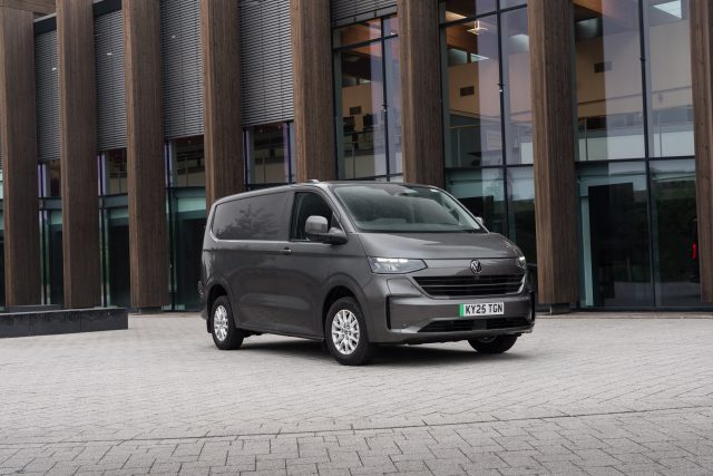 The new Transporter has been named ‘Medium Van of the Year’ at the What Van? Awards 2026.